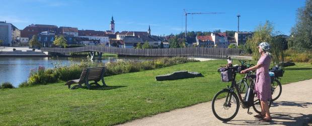 Radelbrücke über den Stadtteich von Tirschenreuth
