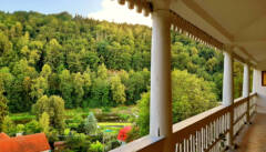 Das Bittere und das Süße der Liebe: Die berühmte "Goethe-Terrasse" des Hotels Weißes Ross