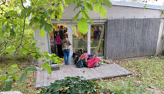 Zu Gast in einem Künstleratelier - Einblicke in der Herstellungsprozess von Grafiken
